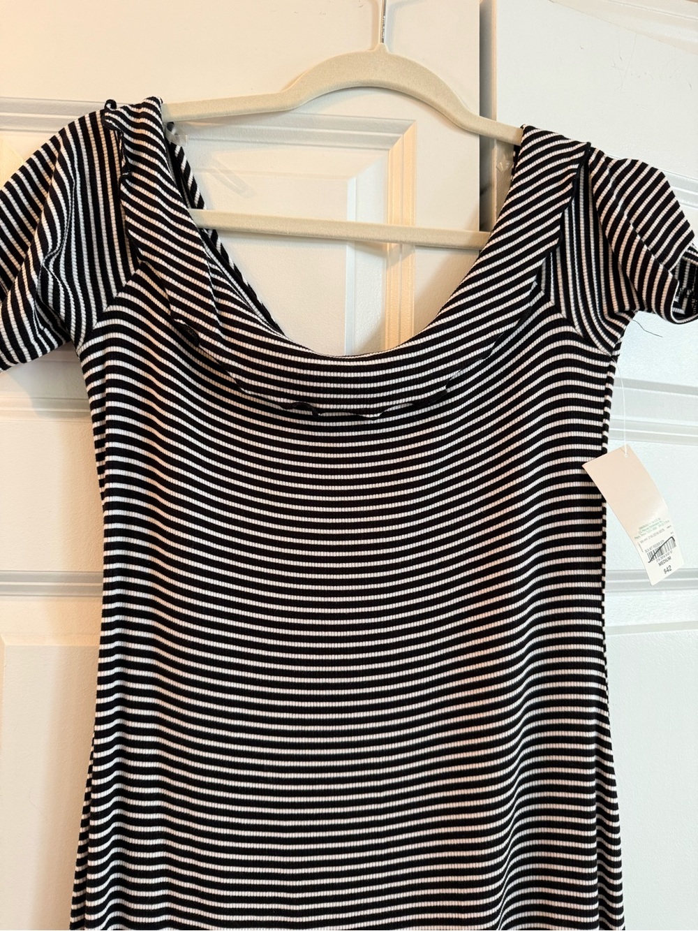 Decree Black and White Striped Scoop Neck Dress - Picture 3 of 4